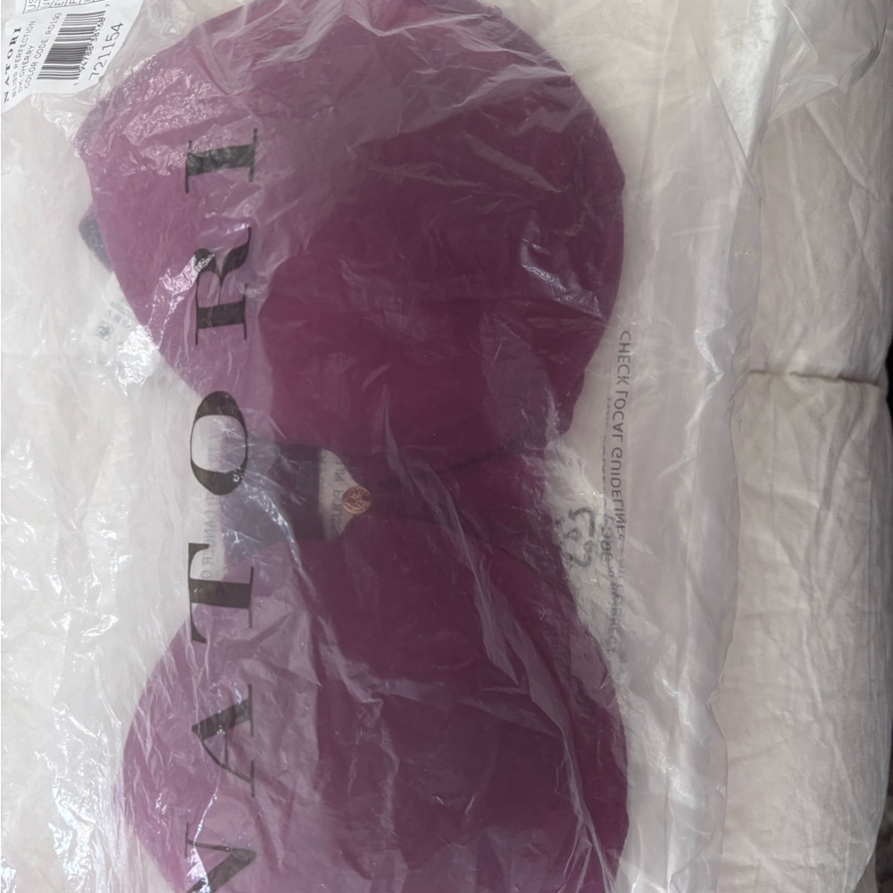 Natori Lace Trim Bra Set - Red and Blue - Picture 3 of 5